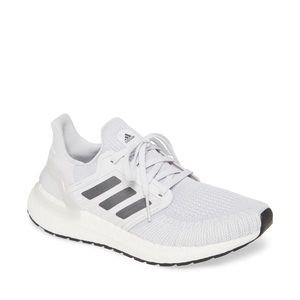 Adidda Ultraboost 2020 Women’s